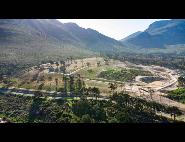 LAND FOR SALE IN CHAPMAN'S BAY ESTATE